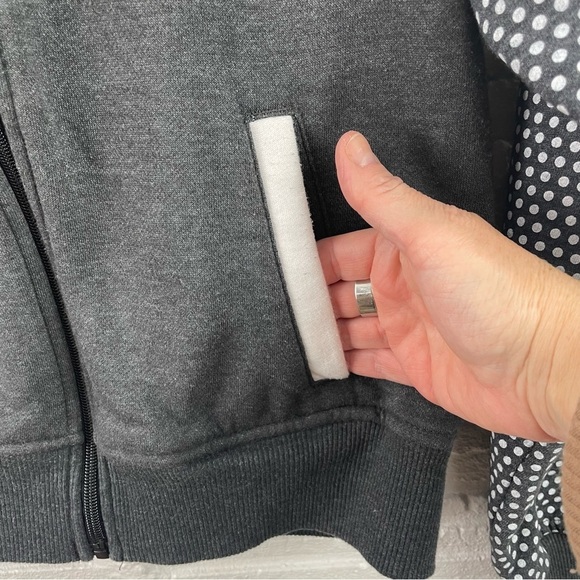 Disney Parks Minnie Logo Gray Polka Dot Sleeves Knit Varsity Jacket Size Large - Picture 5 of 12